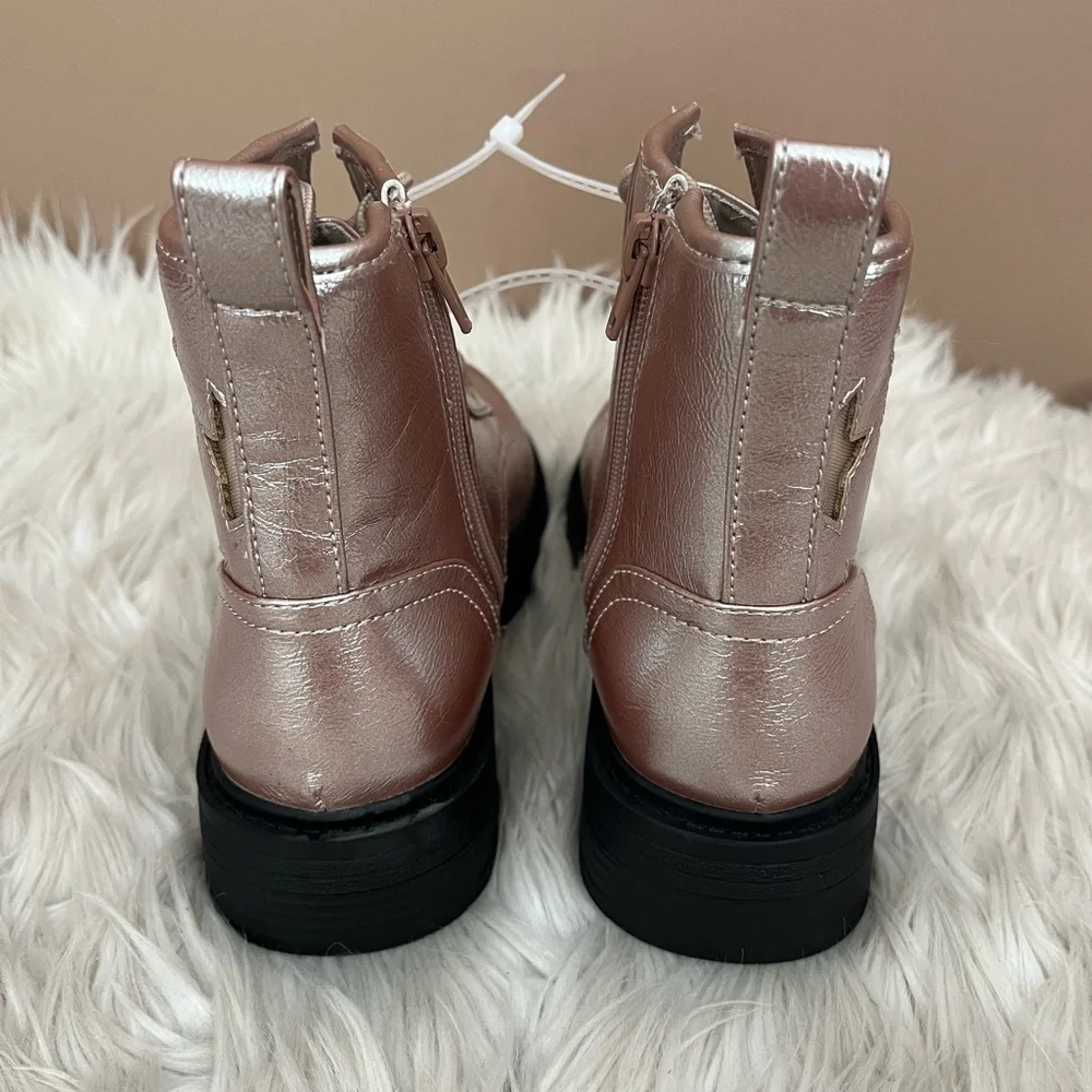 {Steve Madden} J-Iconic Star Combat Boots in Metallic Rose Gold - Girls 2